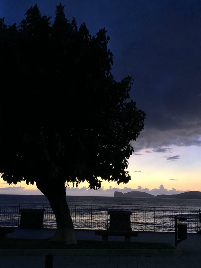 Aigua Hotel Alghero Bagian luar foto